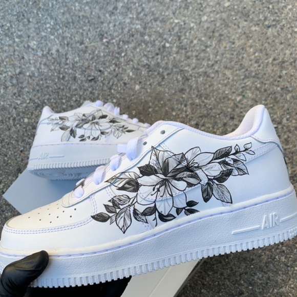 Authentic Nike Air Force 1 Customized Freeshipping - Picture 2 of 2